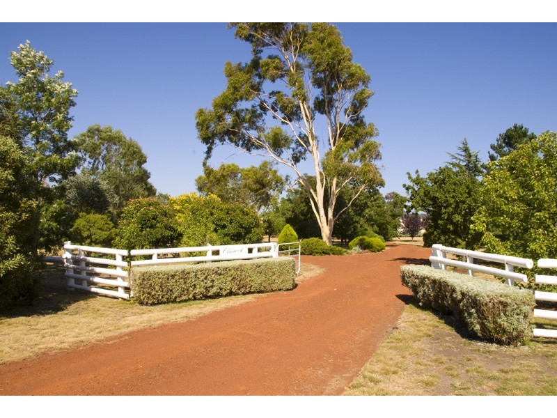 28 Jeffrey Court, Gisborne South VIC 3437