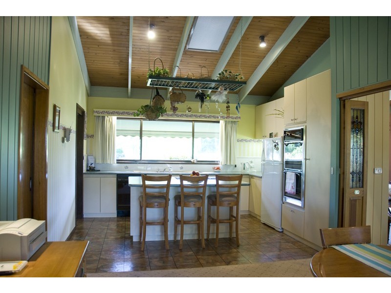 28 Jeffrey Court, Gisborne South VIC 3437