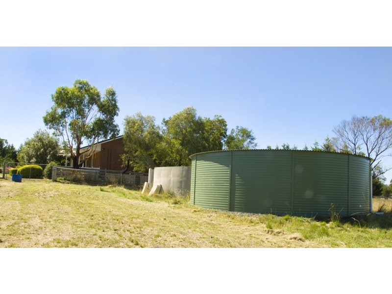 39 Hillview Rise, Gisborne South VIC 3437