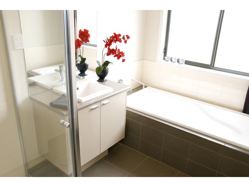 4 Alcheringa Court, Gisborne VIC 3437