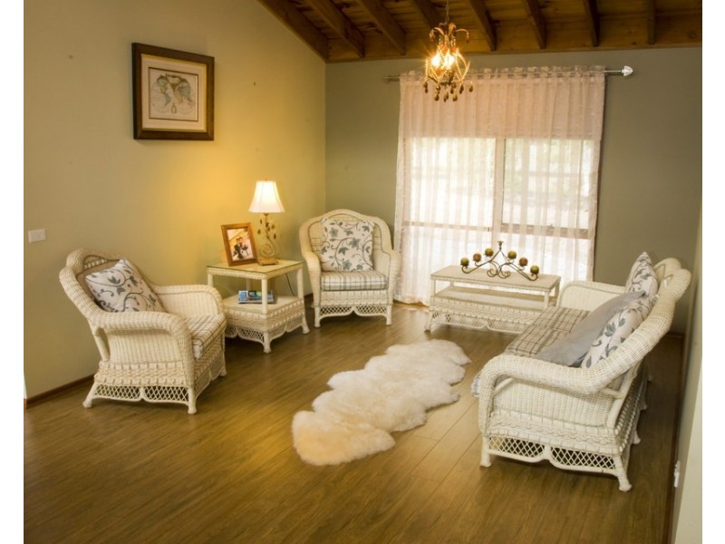 13 Chessy Park Drive, New Gisborne VIC 3438