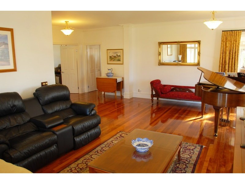 13 Choice Place, Gisborne VIC 3437