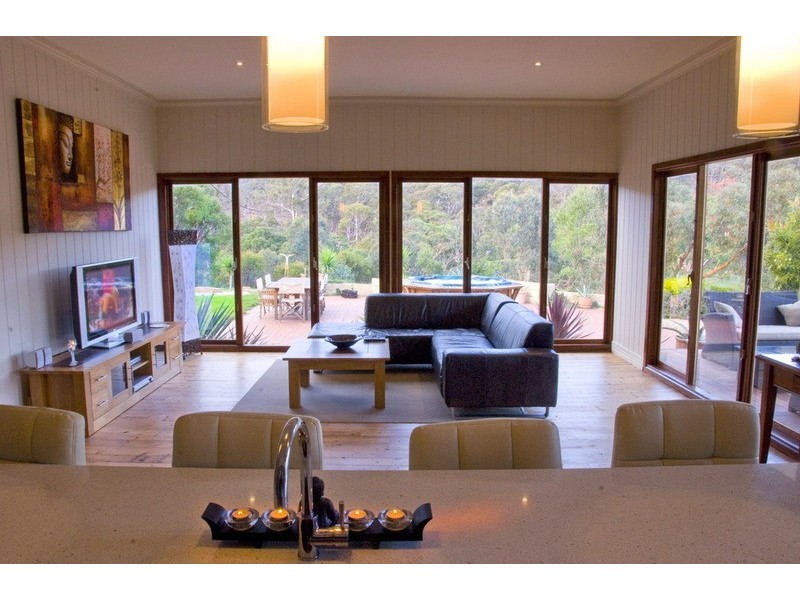 110 McMullins Lane, Coimadai VIC 3340