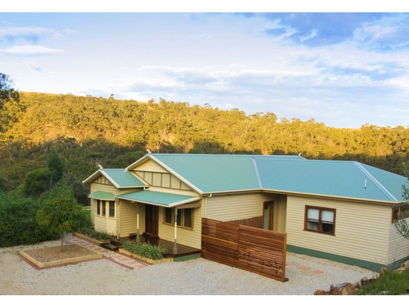 110 McMullins Lane, Coimadai VIC 3340