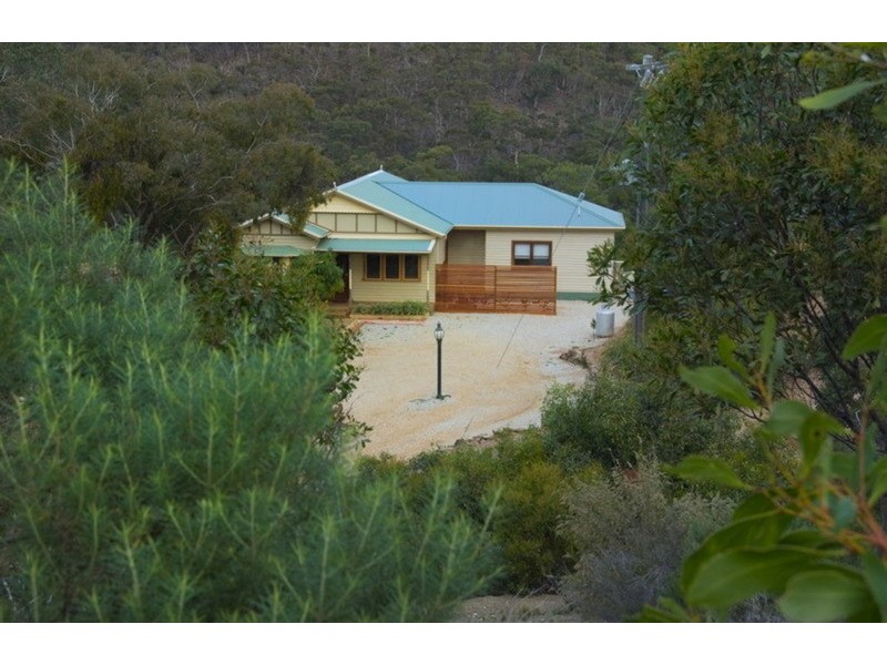 110 McMullins Lane, Coimadai VIC 3340