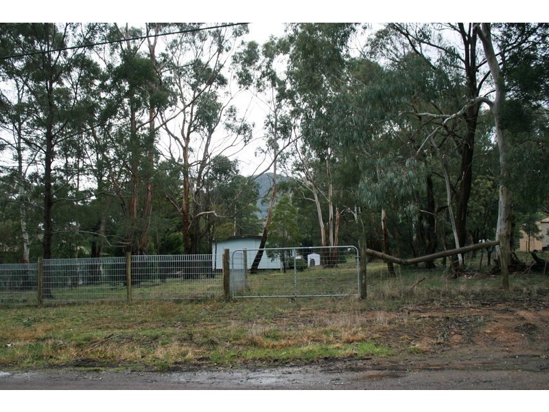 8 King Street, Mount Macedon VIC 3441
