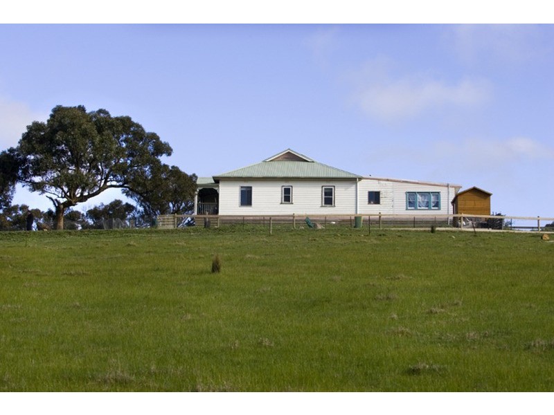 134 Springfield Road, Romsey VIC 3434