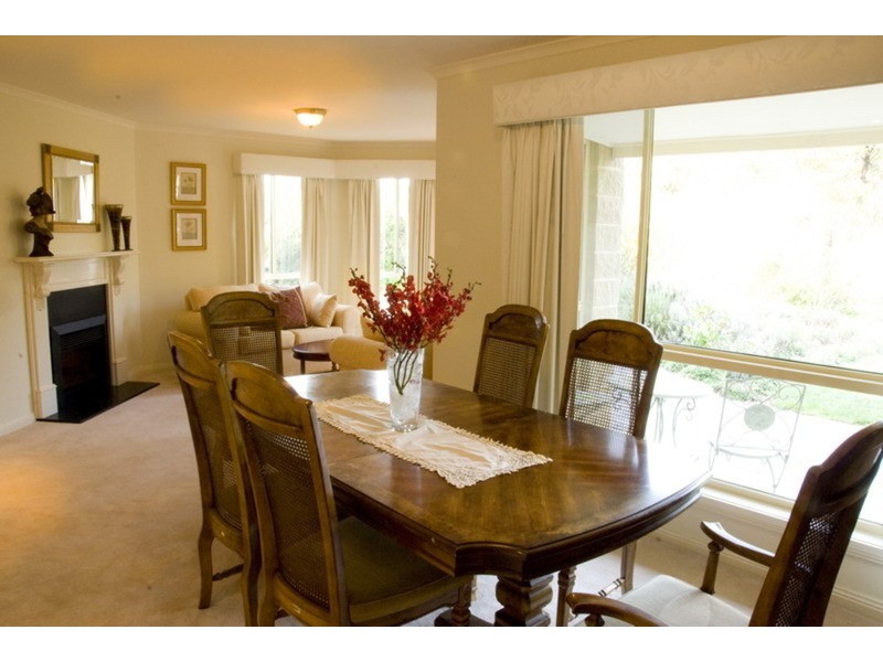 20 Pinelea Grove, Gisborne VIC 3437