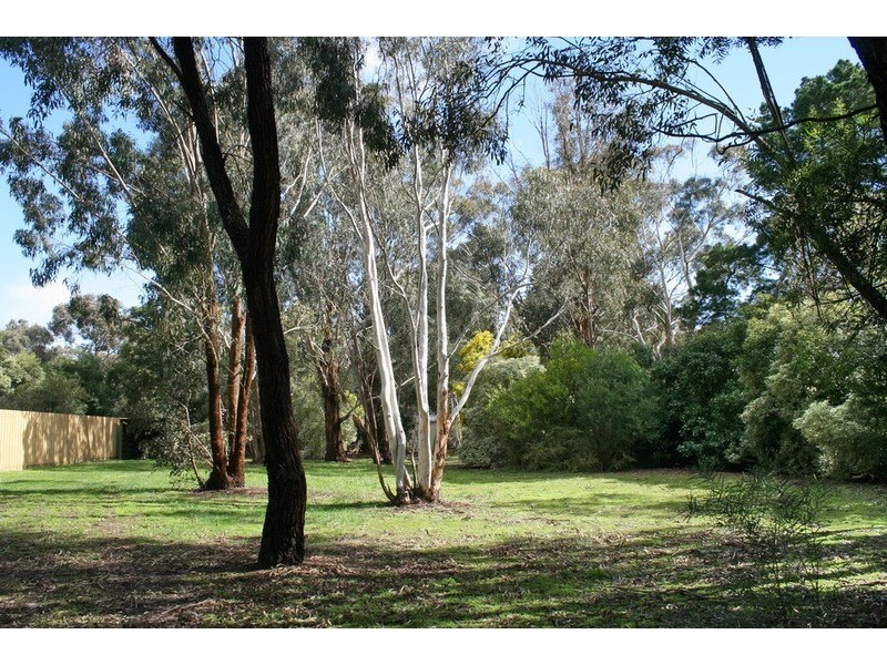 154 Aitken Street, Gisborne VIC 3437
