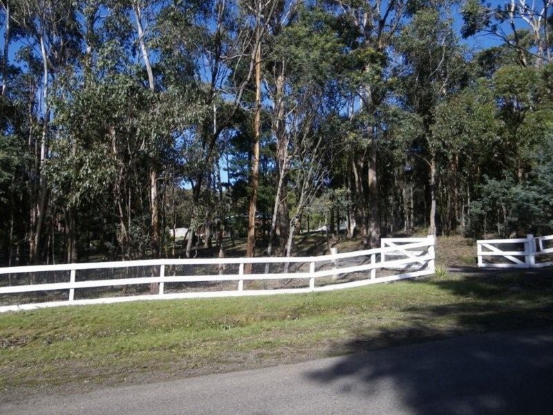 28 Greig Court, Woodend VIC 3442