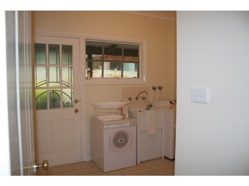 28 Greig Court, Woodend VIC 3442