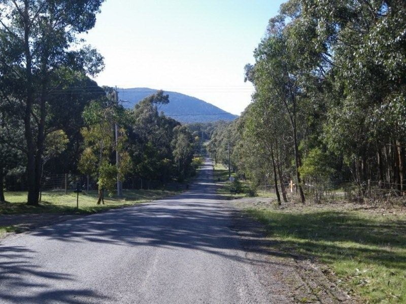 28 Greig Court, Woodend VIC 3442