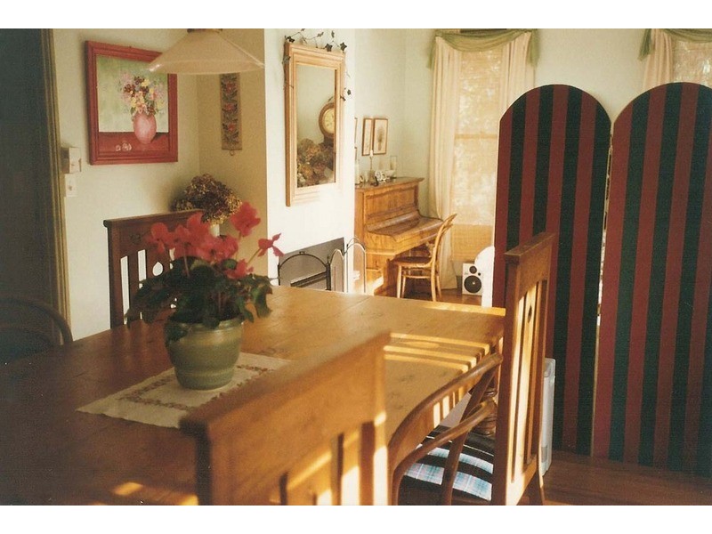 21 Mabel Crescent, Mount Macedon VIC 3441