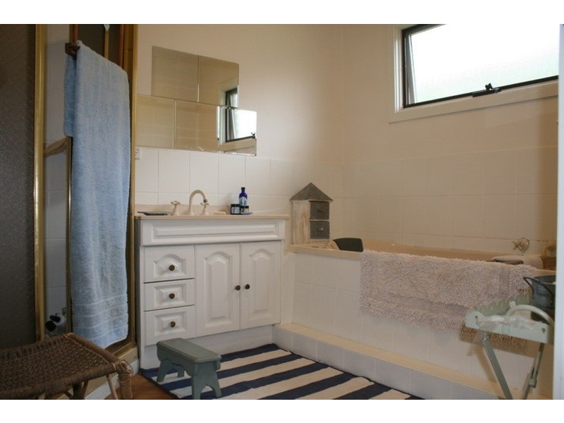 376 Parks Road, Lancefield VIC 3435