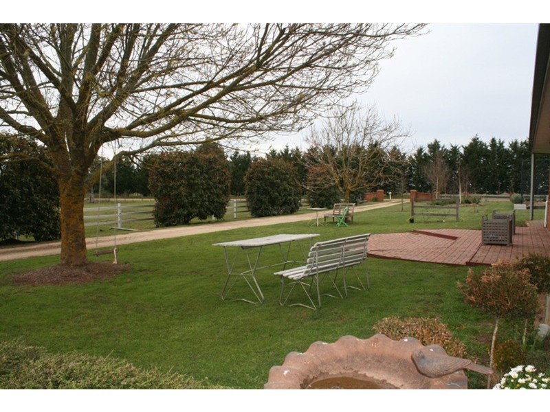 376 Parks Road, Lancefield VIC 3435
