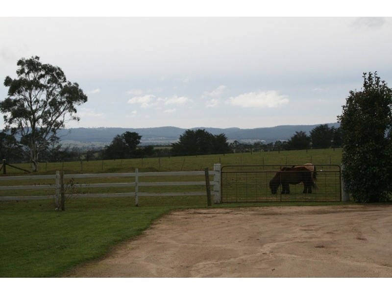 376 Parks Road, Lancefield VIC 3435