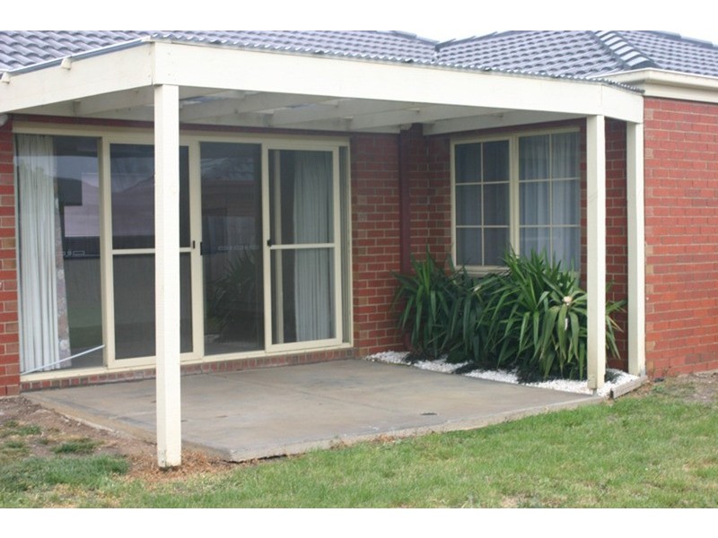 17 Hilltop Way, Gisborne VIC 3437