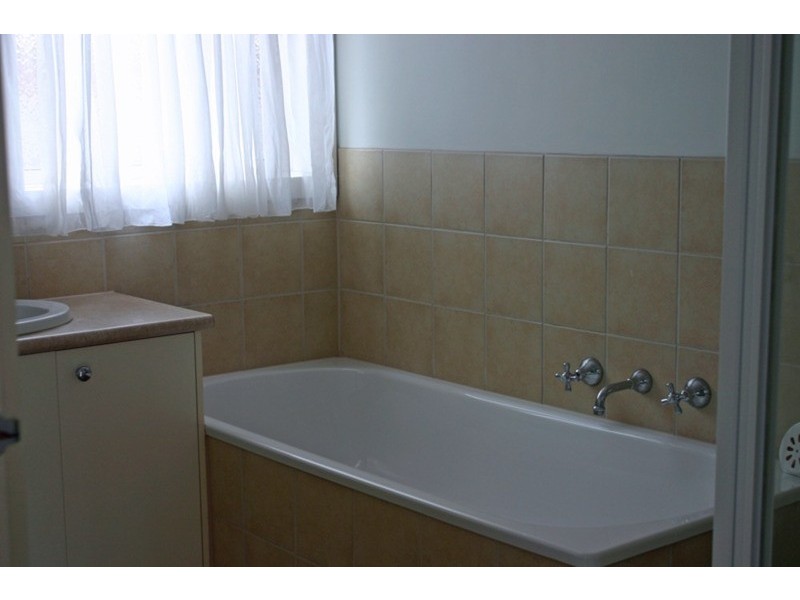 17 Hilltop Way, Gisborne VIC 3437