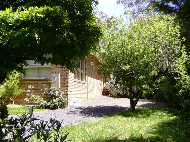 34 Centenary Avenue, Macedon VIC 3440