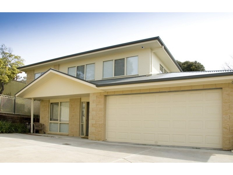 2/26 Stephen Street, Gisborne VIC 3437