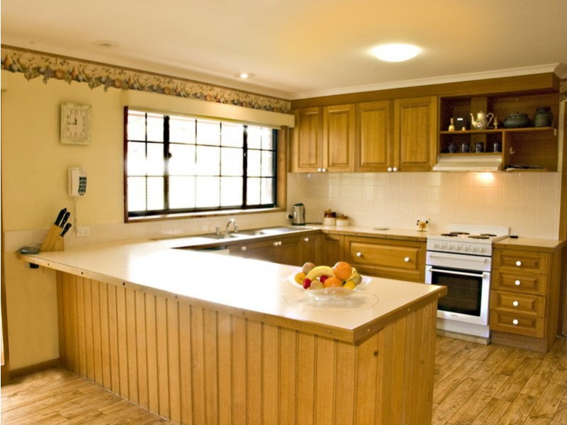 28 Grant Avenue, Gisborne VIC 3437