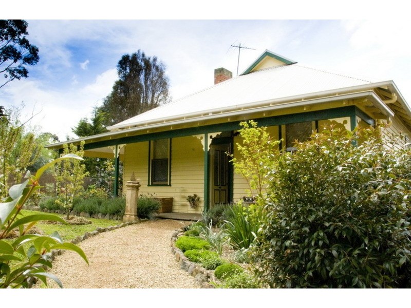 2060 Melbourne – Lancefield Road, Monegeetta VIC 3433