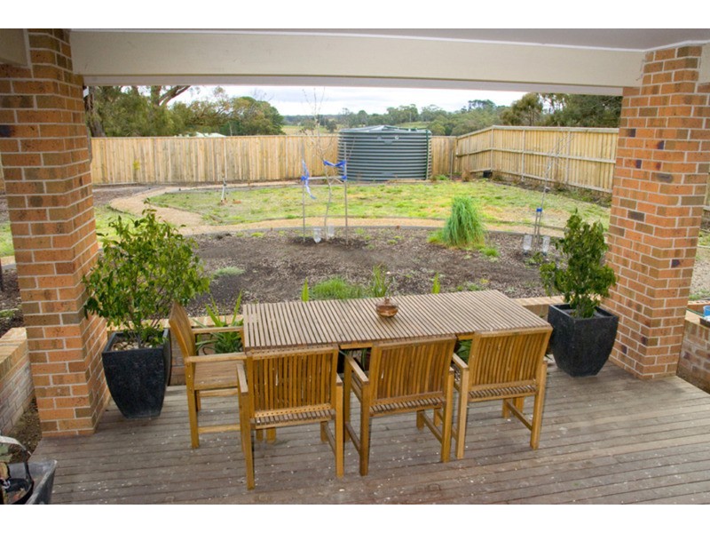 13 Pearce Court, Gisborne VIC 3437