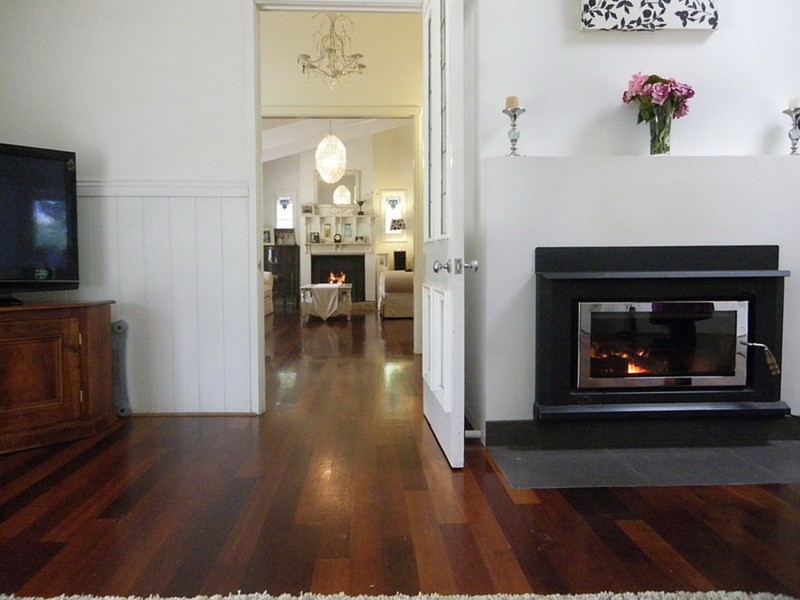 8 Zig Zag Road, Mount Macedon VIC 3441