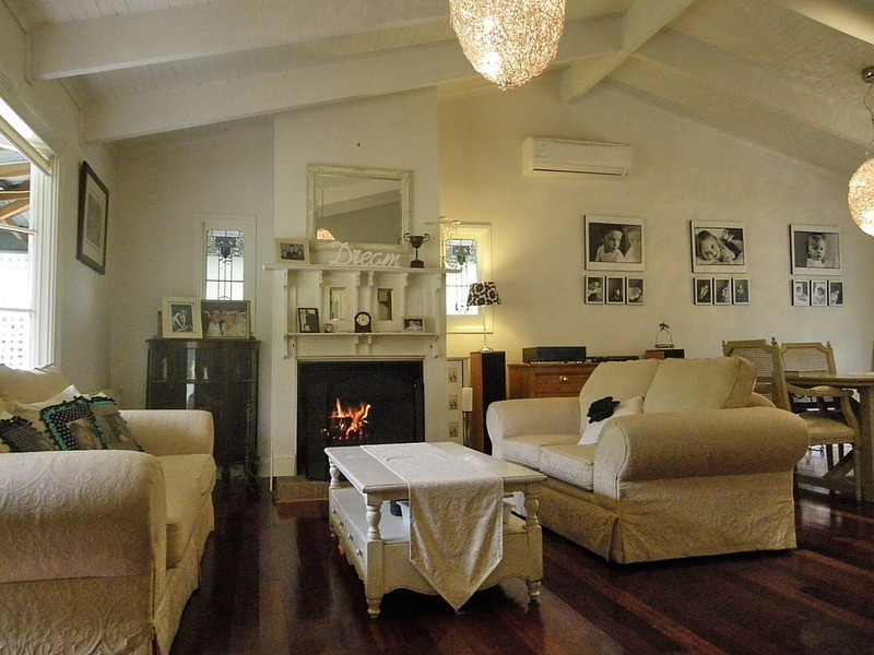 8 Zig Zag Road, Mount Macedon VIC 3441