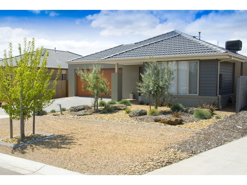 25 Vernon Close, New Gisborne VIC 3438