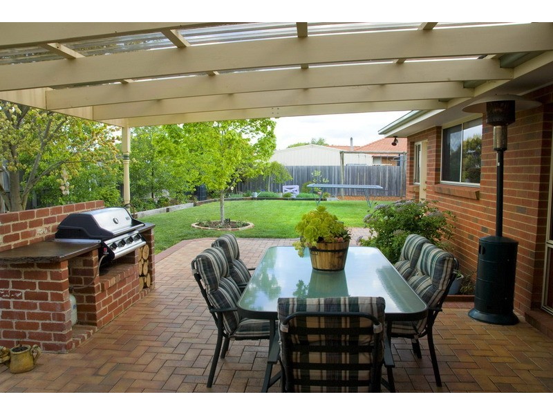 10 Comic Court, New Gisborne VIC 3438
