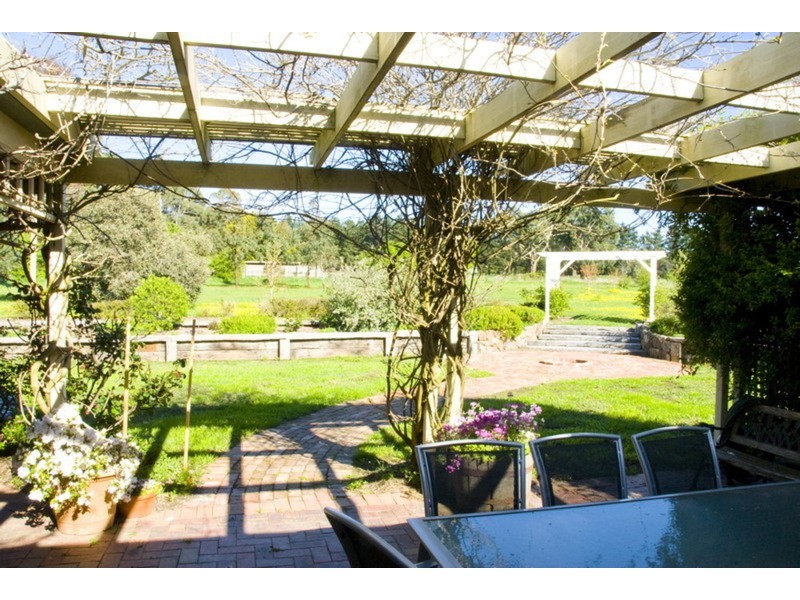 25 Mill Road, Romsey VIC 3434