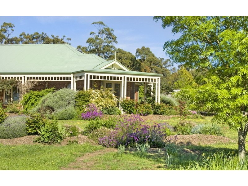 25 Mill Road, Romsey VIC 3434