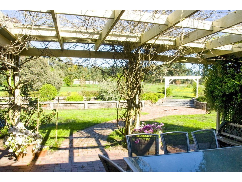 25 Mill Road, Romsey VIC 3434