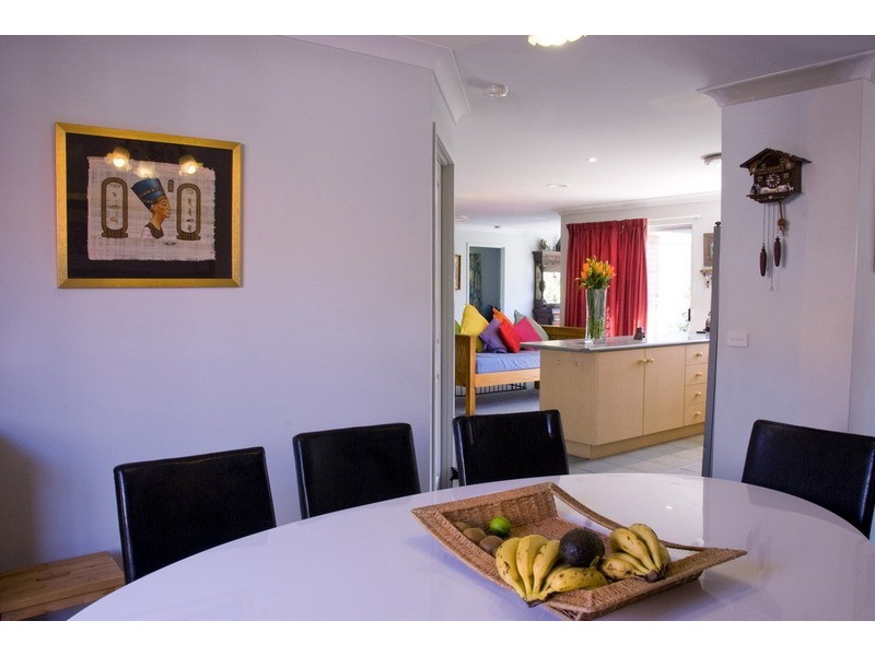 10 Sunny Park Close, Gisborne VIC 3437