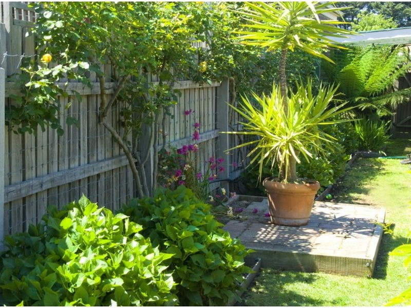 10 Sunny Park Close, Gisborne VIC 3437