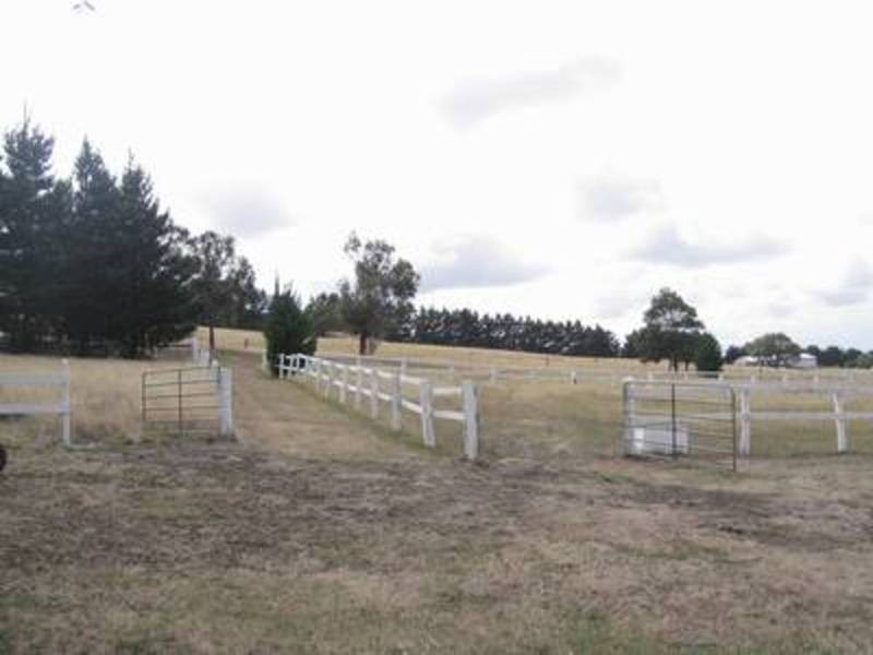 109 Blackhill Road, Gisborne South VIC 3437