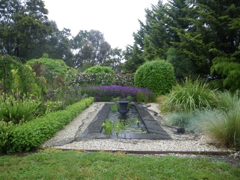 20 Pinelea Grove, Gisborne VIC 3437