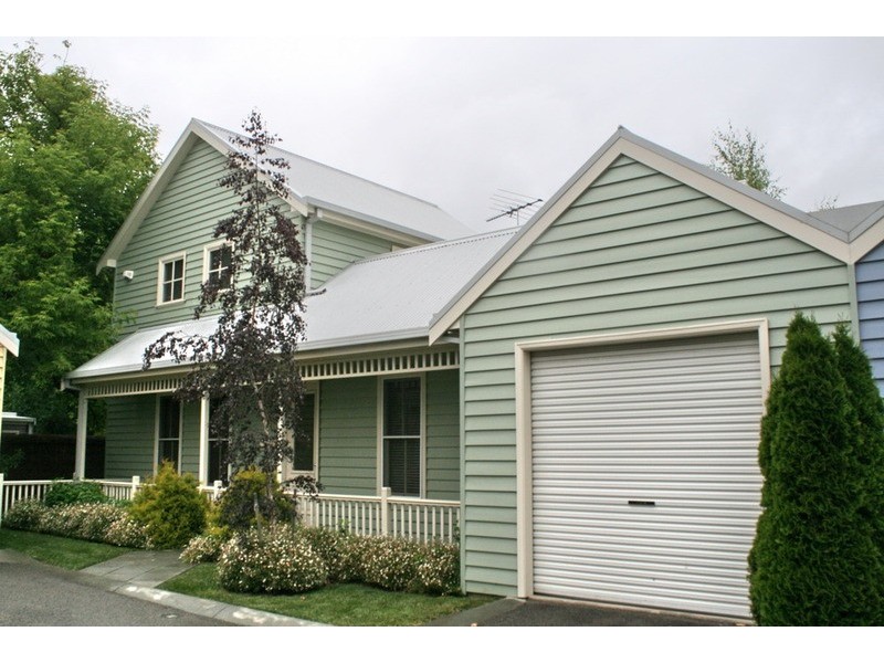 4/262 Station Road, New Gisborne VIC 3438