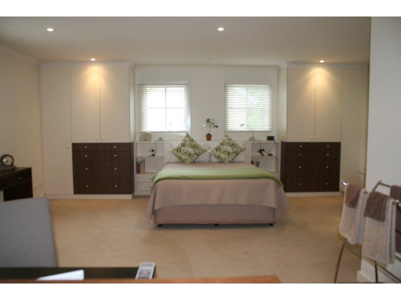 4/262 Station Road, New Gisborne VIC 3438