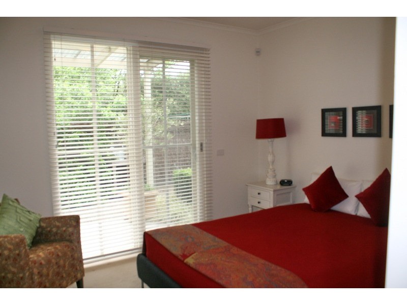 4/262 Station Road, New Gisborne VIC 3438