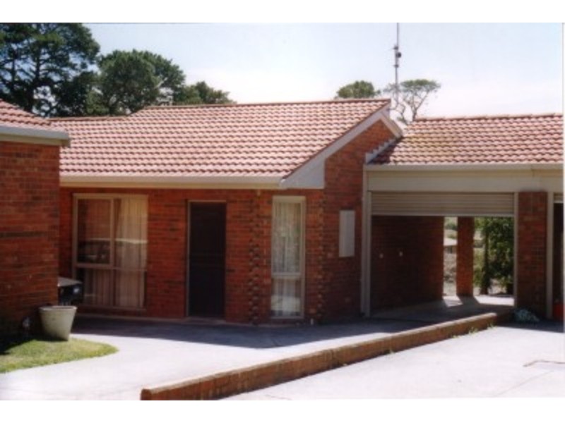 6/92 Hamilton Street, Gisborne VIC 3437