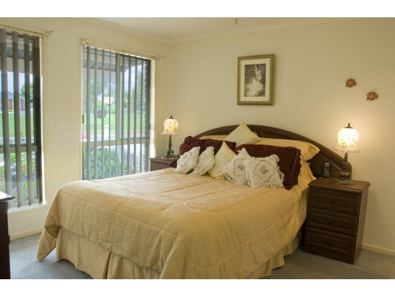 11 Landscape Close, Gisborne VIC 3437