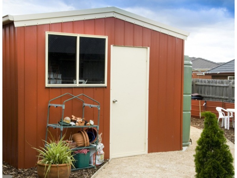 11 Landscape Close, Gisborne VIC 3437