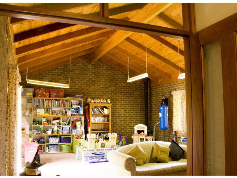 9 Wyralla Crescent, Gisborne VIC 3437