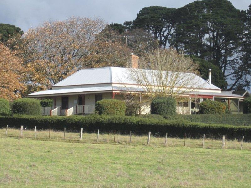 25 Collivers Lane, Lancefield VIC 3435
