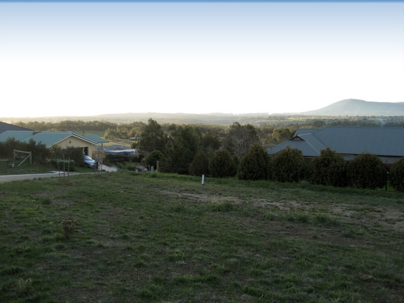 2 Pindara Place, Gisborne VIC 3437