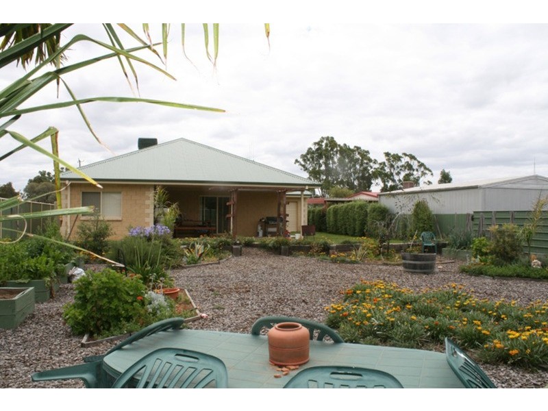 9 Molin Court, Koondrook VIC 3580