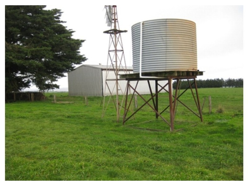 Cnr Parks And Boundary Road, Lancefield VIC 3435