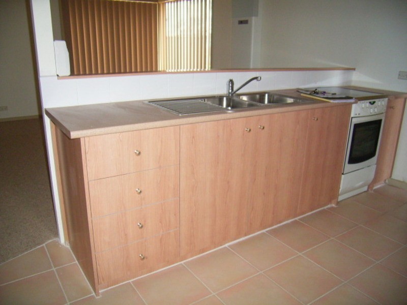 24 Forest Street, Woodend VIC 3442